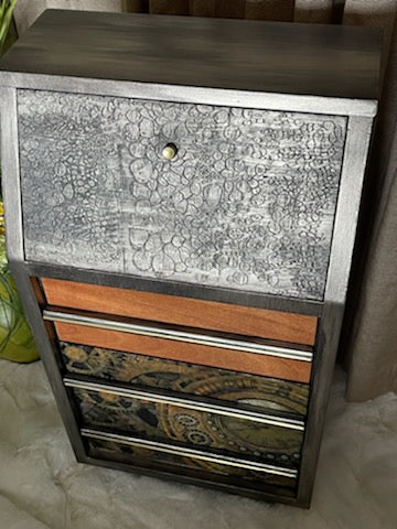 Metallic 3 drawer Night Stand